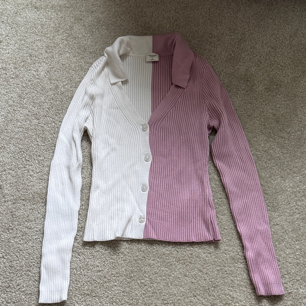 Abercrombie & Fitch two toned Cardigan M